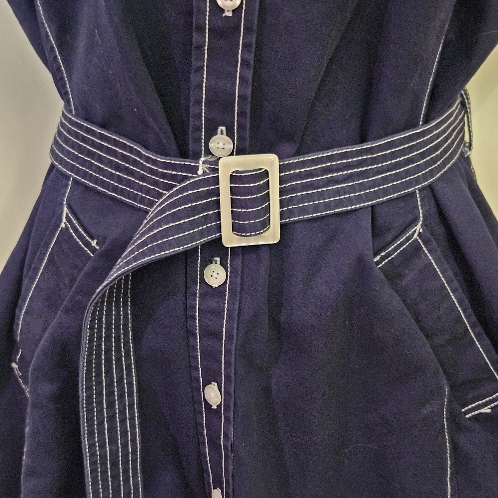 Isaac Mizrahi Navy Blue/White Trim Sleeveless Belted Button Front Dress, Medium - Picture 7 of 16
